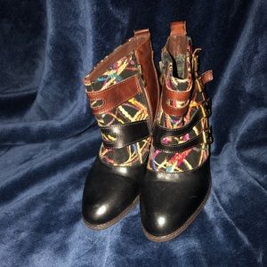 Spring Step L’Artiste Ankle Boots